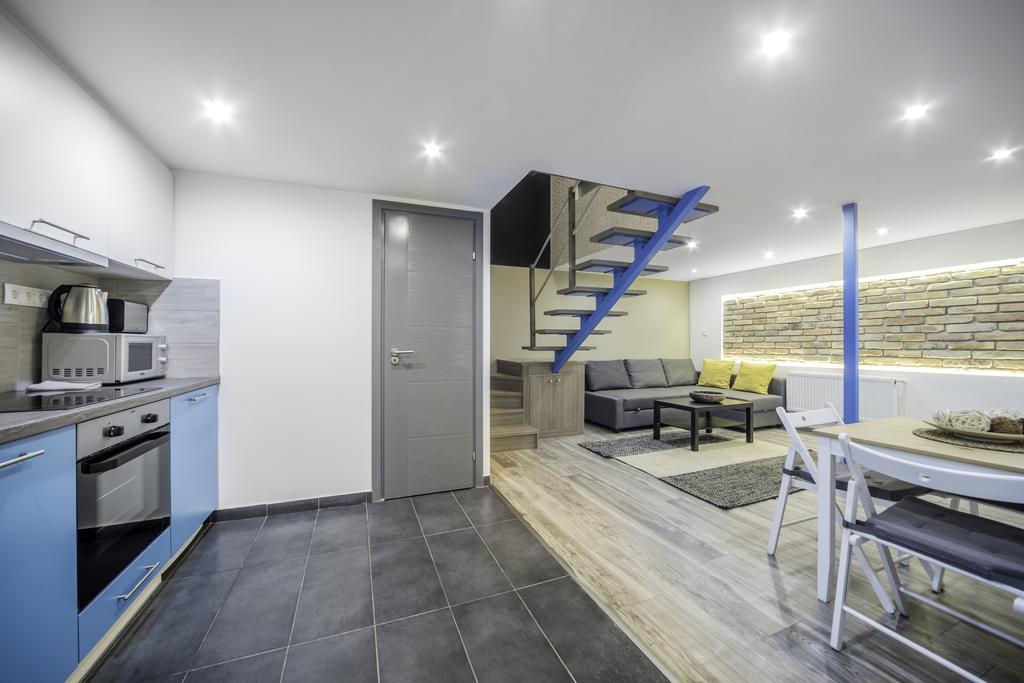 Akacfa 2 Bedroom Center Apartment بودابست المظهر الخارجي الصورة